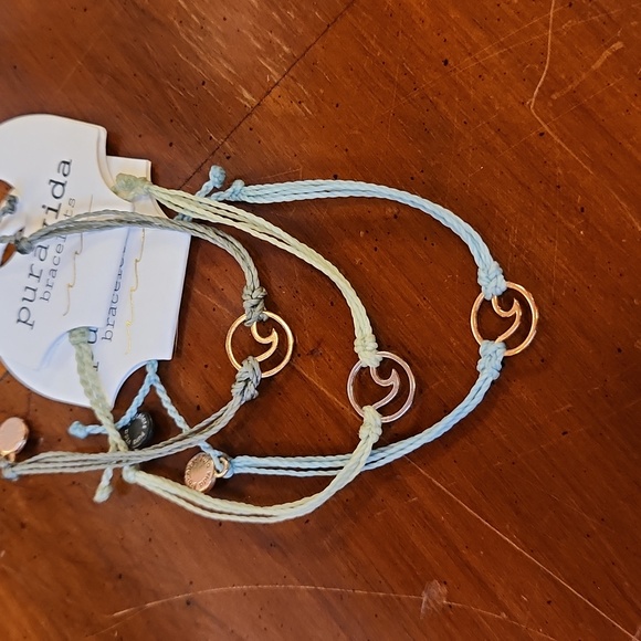 Pura Vida Wave bracelet in gray NWT - Picture 3 of 3